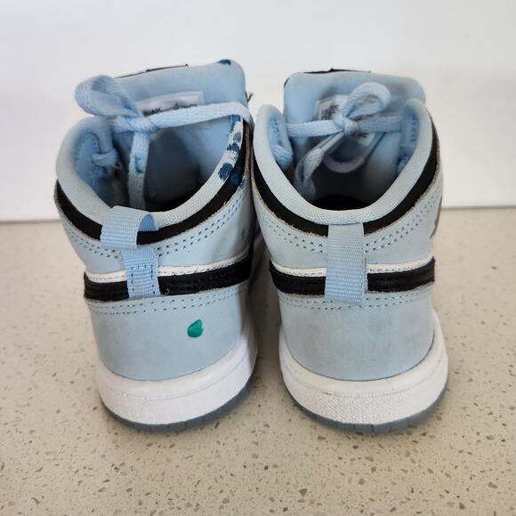Jordan 1 Mid Ice Blue Toddler Size 10C New DV1338-104 Air Jordan Mid Baby - Picture 5 of 7